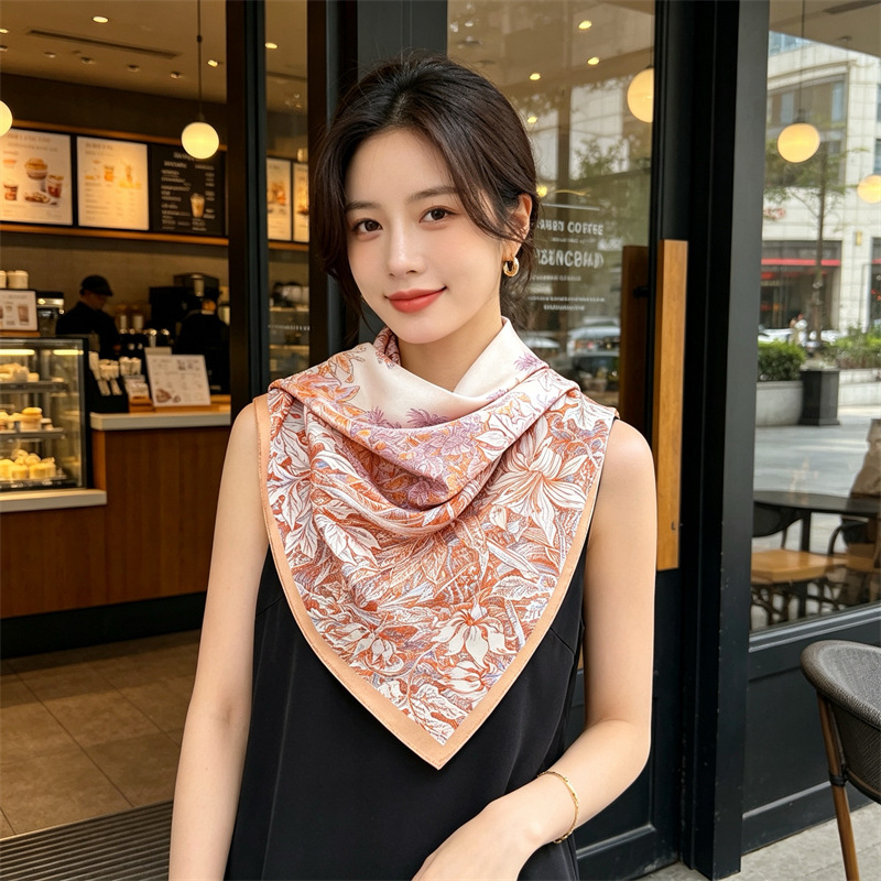 Soft Silk Scarf Women Square B - đánh giá và giá Travel Accessories Bag For Women