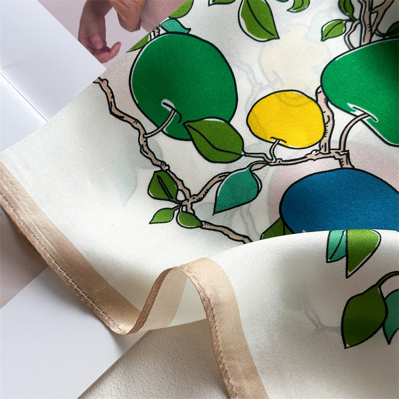Horse Silk Scarf Women Spring  - đánh giá và giá Travel Accessories Bag For Women